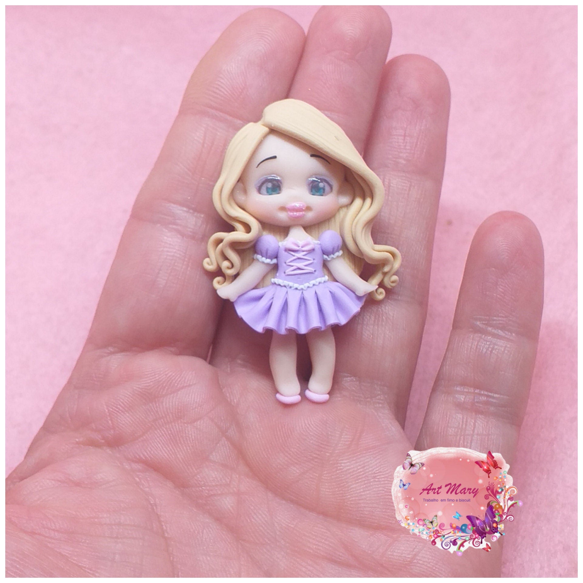 charme de rapunzel em cerâmica plástica, fimo