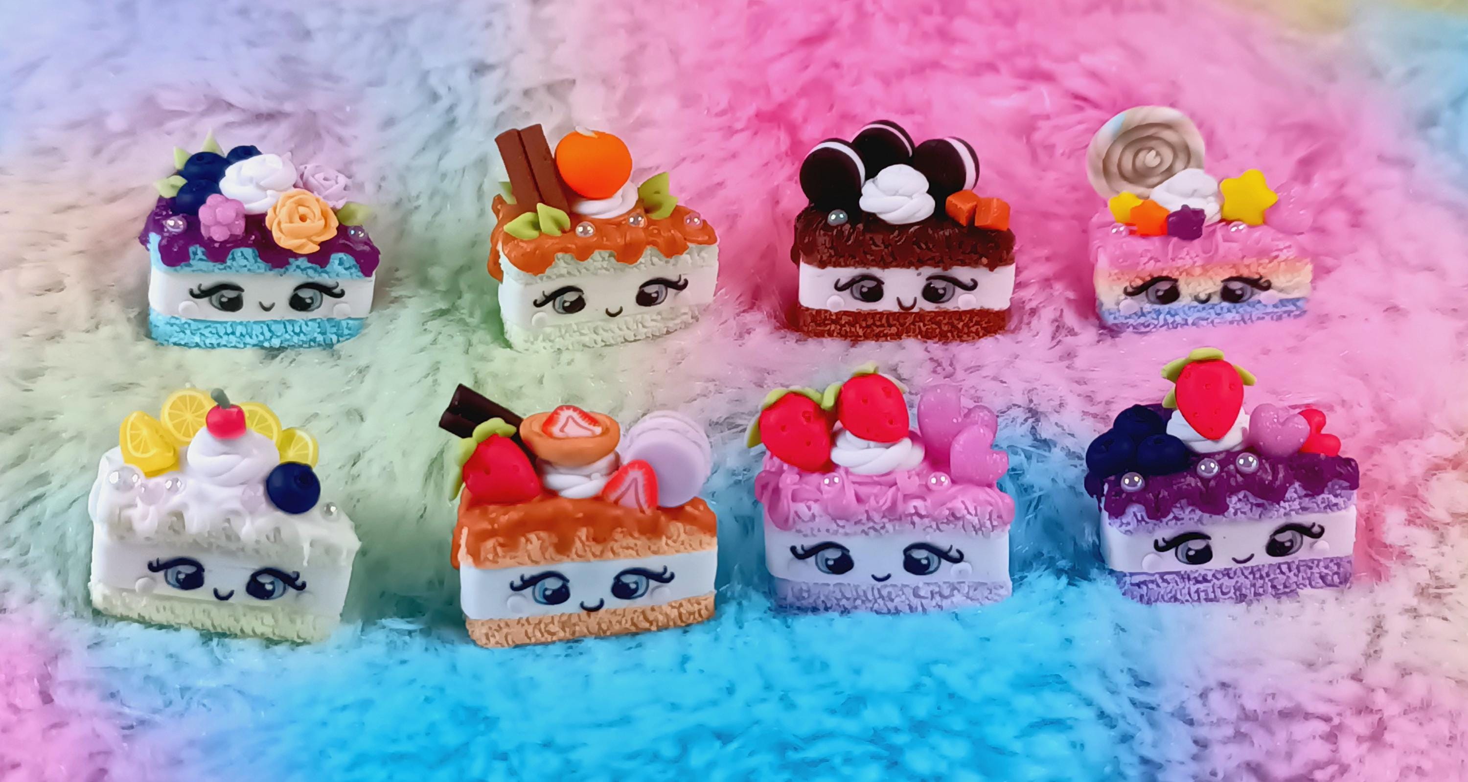 Mini Bolos Kawaii em fimo – Pacote 1 e Pacote 2 – Decoração Fofa e Colorida