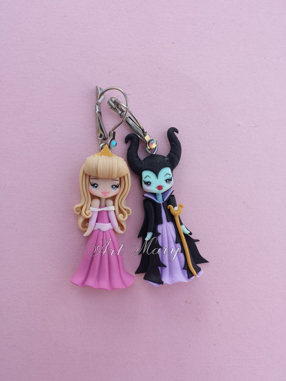 brincos maléficos e aurora em fimo, cerâmica plástica