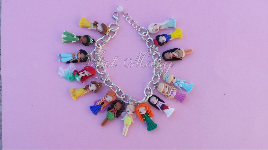 Pulseira com princesas da Disney em fimo, argila polimérica.