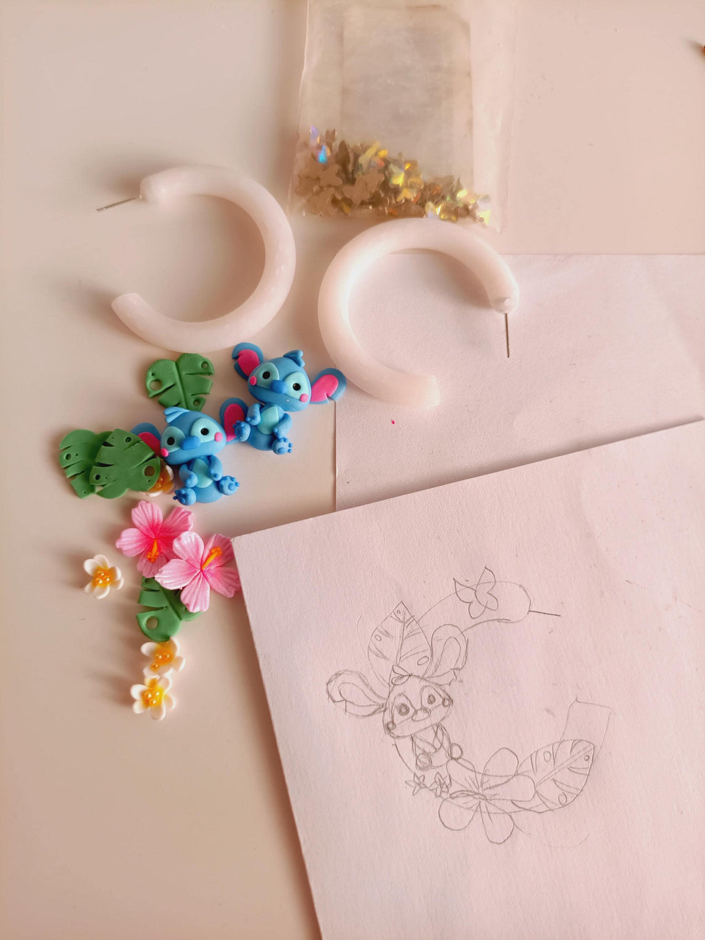 Brincos de Argola em Fimo do Stitch, argila polimérica